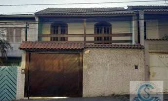 Imagem: Casa SOBRADO com 4 dormitórios à venda