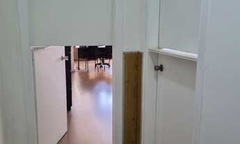 Imagem 6: Sala comercial reformada com 120 m² Centro