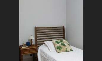 Imagem 4: Casa para venda possui 120 metros quadrados com 2 quartos<br>já com armários e amplo