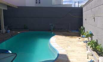 Imagem 2: Casa em Condomínio para Venda em São Pedro da Aldeia, Nova São Pedro, 5 dormitórios, 5 suí