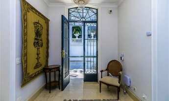 Imagem 4: Uma oportunidade única de possuir uma mansão comercial magnífica e luxuosa no coração do