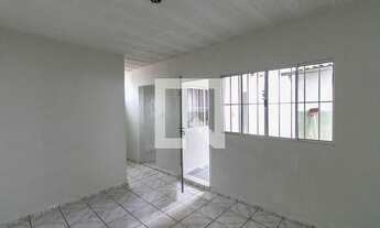 Imagem 2: Casa para Aluguel - Betânia, 2 Quartos, 75 m2