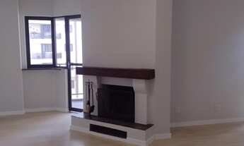 Imagem 7: Apartamento para aluguel possui 143 metros quadrados com 3 quartos em Indianópolis - São P