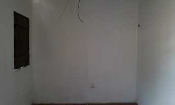 Imagem 3: Quitinete com 40 m² com quarto, banheiro, sala, cozinha e lavanderia. Água e luz individua