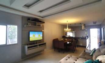 Imagem 5: Casa de Luxo em Cond Fechado