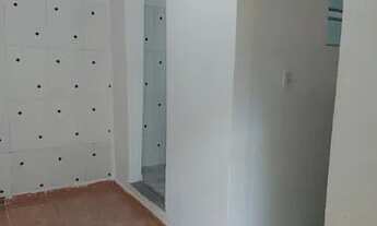 Imagem 6: Quitinete Quarto com aluguel por R$700 /mês