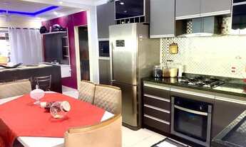 Imagem: Casa para venda tem 195 metros quadrados