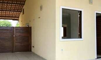 Imagem 2: VENDO OU ALUGO: CASA ESPAÇOSA - CONDOMÍNIO FECHADO - PERTO DO CENTRO DA CAUCAIA E ATACADÃO