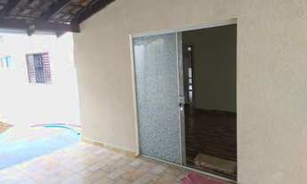 Imagem 4: Excelente casa no Bairro Taveiropolis com piscina