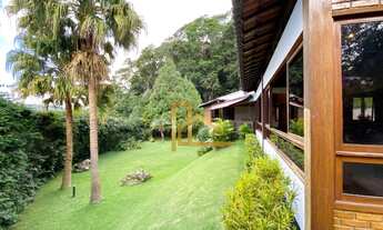 Imagem: Casa com 5 suítes à venda, 258 m² com