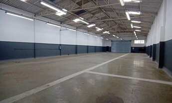 Imagem 6: Galpão amplo - 405m² de área livre - Bairro Santo Antônio