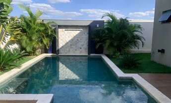 Imagem: Linda e nova casa no condomínio florais