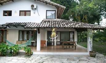 Imagem 3: Casa com belíssima vista mar em local privativo e tranquilo a 800 m do centro de Arraial d