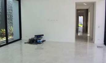 Imagem 2: Térrea para venda com 235m2 com 3 quartos em Jardim Paulista - Atibaia - SP