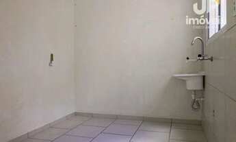 Imagem 2: Apartamento com 2 dormitórios, 51 m² - venda por R$ 165.000 ou aluguel por R$ 1.000/mês no