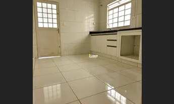 Imagem 7: Casa para aluguel, 3 quartos, 1 suíte, 2 vagas, Santa Mônica - Uberlândia/MG