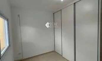 Imagem 2: Sobrado com 3 Dormitórios com armários sendo 1 Suíte - Condomínio Golden Park Residence