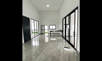 Imagem 4: Casa térrea com piscina, 3 suítes, 270 m² de AC em terreno com 800 m² em Atibaia - SP