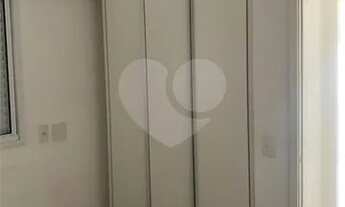 Imagem 6: Apto no centro com boa metragem