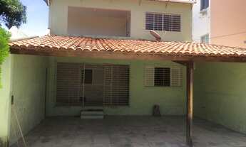 Imagem 3: Casa para aluguel e venda possui 245 metros quadrados com 7 quartos em Casa Caiada - Olind