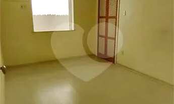 Imagem 9: Amplo apartamento em ótima localização 01 por andar