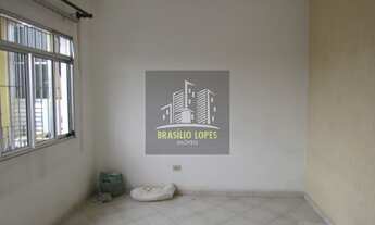 Imagem 3: Quarto, sala e cozinha próximo metrô Linha Verde