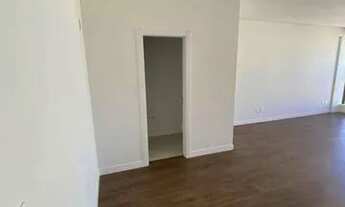 Imagem 4: Sala Comercial 42 m² Á Venda No/Centro De Balneário Camboriú/SC