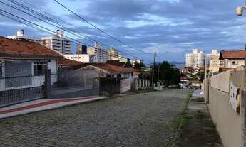 Imagem 2: Lote/Terreno para venda com 360 metros quadrados em Barreiros - São José - SC