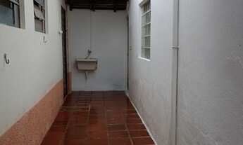 Imagem 5: Casa de fundo aluguel