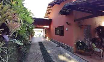 Imagem 3: Casa ampla em excelente localização no Cônego