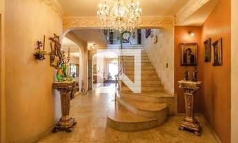 Imagem: Casa de Condomínio à Venda - Alphaville