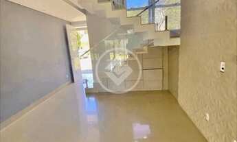 Imagem 6: Casa de condomínio sobrado para aluguel tem 288 metros quadrados com 3 quartos