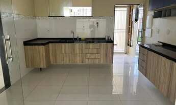 Imagem 2: CASAL IMÓVEIS VENDE EM PARCERIA CASA DUPLEX JARDIM ITORORO 4/4 - 3 SUÍTES ENERGIA SOLAR