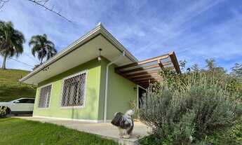 Imagem: C- Casa de 03 dormitórios com móveis planejados