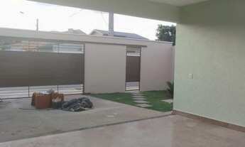 Imagem 3: Casa para Venda em Goiânia, Moinho dos Ventos, 3 dormitórios, 1 suíte, 3 banheiros, 4 vaga