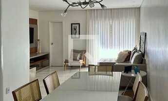 Imagem 3: Casa para Aluguel - Castelo, 2 Quartos, 180 m2