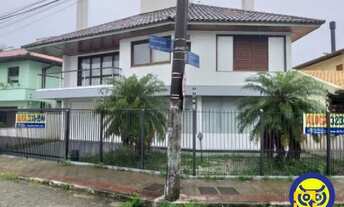 Imagem 2: Excelente casa de frente para a Lagoa da conceição