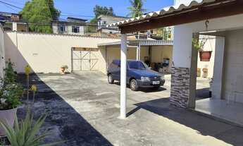 Imagem 4: 2 Casas grandes Belo terreno 10m x 50m 4 Quartos, Suíte, Quintal e 20 Vagas Próx Hospital