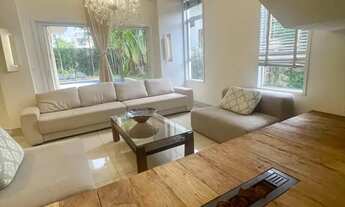 Imagem 3: Casa de condomínio para venda com 320 metros quadrados com 4 quartos