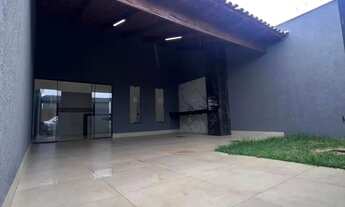 Imagem 2: Casa com mil reais de entrada com três quartos no Residencial Ravenna