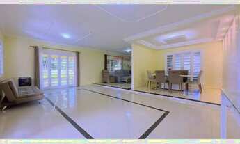 Imagem 3: Casa Vicente Pires Rua 08 com 5 quartos lote 900m2 lazer com piscina