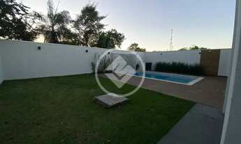 Imagem 2: Linda casa, com 3 suítes, piscina, e muito bem localizada em Chapada dos Guimarães. codigo