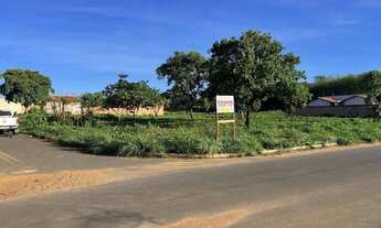 Imagem: Esquina 472,82m² (Frente Jardisn Miami)