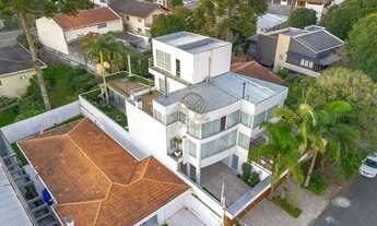 Imagem 7: Casa à venda no Batel 400m², 7 dormitórios, 6 suítes e 3 vagas