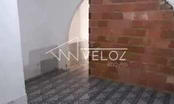 Imagem 2: Casa de Vila - Linear / Residencial / Catumbi