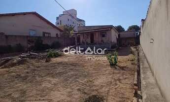 Imagem 2: Casa 3 Quartos com lote de 525 nio bairro Mantiqueira, Regiao de Venda Nova