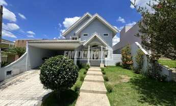 Imagem: Casa com 4 Quartos sendo 2 suítes e 2 vagas