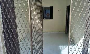 Imagem 7: Bem localizada rua paralela a principal, próximo de posto de saúde, padaria, farmácia e su