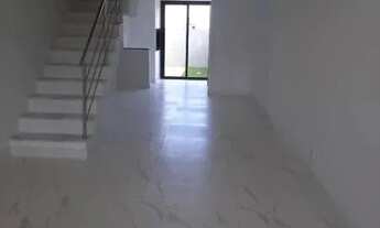 Imagem 3: Sobrado em Porto Alegre, no bairro Aberta dos Morros, com 2 dormitório(s), e 2 b