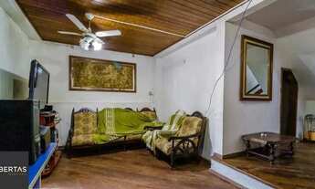 Imagem 5: Libertas Imobiliária aluga casa com 200m² construídos no bairro Tristeza